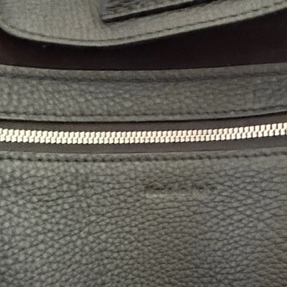 🆕 new Celine Black Leather Tote Bag designer supple calf leather medium big bag - Picture 6 of 9